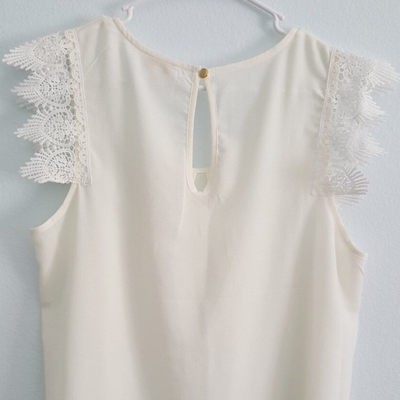 NWT Charming Charlie White Sleeveless Blouse Top - Picture 2 of 8
